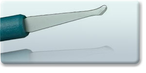 Scleral knives
